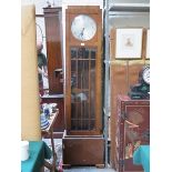 ART DECO WALNUT VENEERED GRANDMOTHER CLOCK WITH SILVER COLOURED CIRCULAR DIAL