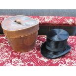 VINTAGE TOP HAT WITHIN LEATHER HAT BOX BEARING WHITE STAR LINE PAPER LABEL