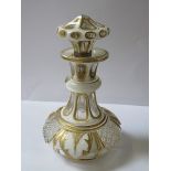 PRETTY FRENCH STYLE GILDED AND OVERLAID GLASS PERFUME DECANTER WITH SILVER COLOURED MOUNTED STOPPER,