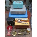 THREE MONEY TINS AND VARIOUS SUNDRIES INCLUDING TREEN BOX, HEART FORM COMPACT,