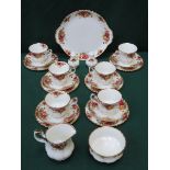 QUANTITY OF ROYAL ALBERT OLD COUNTRY ROSES TEAWARE,