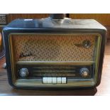 VINTAGE BUSH RADIO