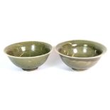 2 Chinese olive green glazed Chinese porcelain bowls Dia 16cm H 7cm