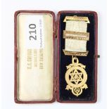 A 9ct gold Masonic jewel