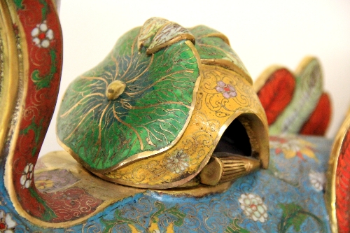 A superb pair of large Chinese gilt cloisonné on bronze censors. H41cm L47cm. Prov. Property of a - Image 7 of 13