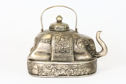 An unusual Chinese silvered bronze elephant teapot, H 17cm - Image 2 of 4