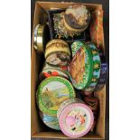 A large quantity of vintage tins