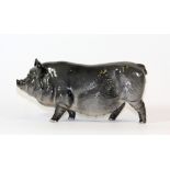 A Royal Doulton figure of a black sow, H 7cm