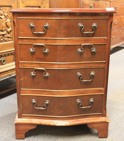 A mahogany 4 drawer chest, W 51cm, H 70cm