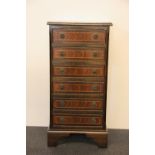 A mahogany 6 drawer chest, 40cm x 38cm x83cm.