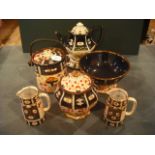 A mixed lot of Edwardian earthenware, ea