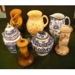 A small mixed lot of decorative ceramics