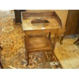 A late 18th/early 19th century oak washs