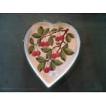 A Wemyss dish of heart shape, hand decor