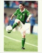 Matt Holland player with Ireland signed colour 10x8 photo.  Good condition
