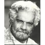 Stunning black and white 8x10 portrait photograph autographed by legendary actor Omar Sharif, the