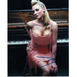 Jewell 8x10 colour photo of Jewell, signed by her in NYC. Good condition