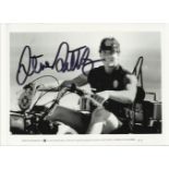 Steve Guttenberg signed b/w photo. Good condition