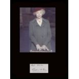 Geraldine McEwan as Miss Marple. Signature of Geraldine McEwan with a picture in character as Agatha