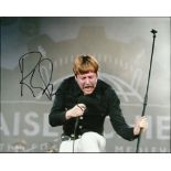 Ricky Wilson signed 10 x 8 colour photo, lead singer of Kaiser Chiefs and one of the judges on the