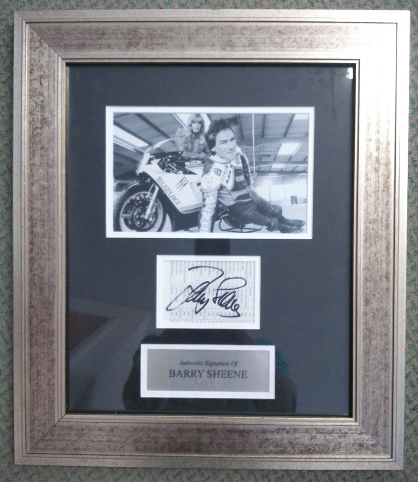 Barry Sheene autographed framed presentation. Lovely framed genuine autograph of Barry Sheene (