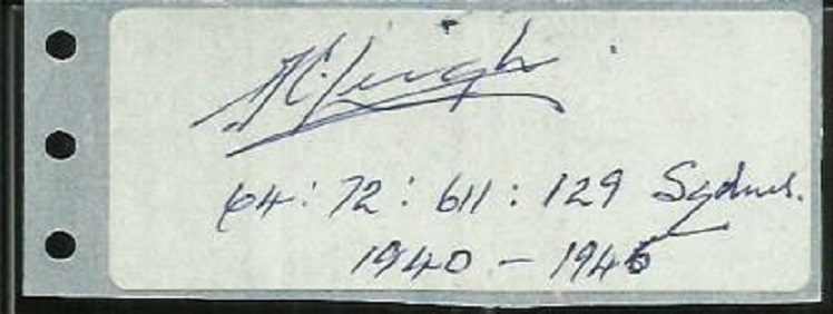 Sgt A.C. Leigh 64 & 72 Sqns Battle of Britain veteran signed label. Good condition