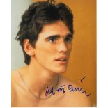 Matt Dillon 8x10 c photo of Matt looking young, signed by him in NYC. Good Condition