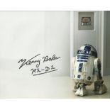 Kenny Baker R2D2 Lovely colour 8x10 photograph of the famous little droid R2D2 from Star Wars