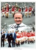 Manchester United: Superb 10.5x8.5 inch photo signed by former Manchester United manager Ron