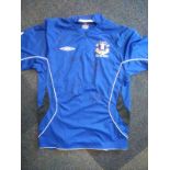 Everton FC signed shirt. Umbro Everton shirt, size L, autographed by seven including former