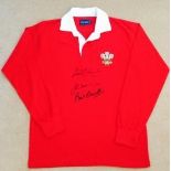 Gareth Edwards J P R Williams Phil Bennet 3welsh Legends Hand Signed Welsh Shirt Excellent Quality