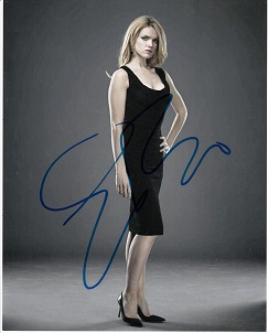 Erin Richards 8x10 photo of Erin from Gotham, signed by her in NYC. Good condition