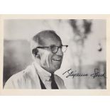 Benjamin Spock genuine signed authentic autograph image, A 10 x 8 inch b/w matt photo of Dr