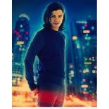 Carlos Valdes 8x10 photo of Carlos from The Flash, signed by him in NYC. Good condition Est. £27 -