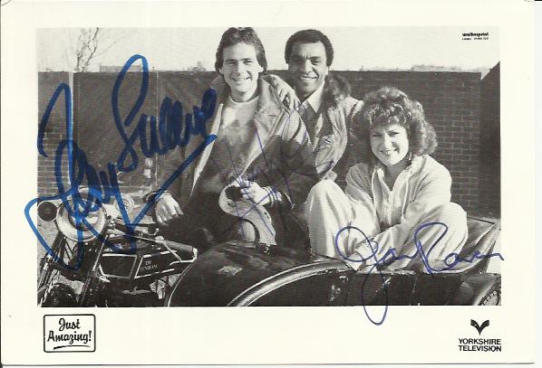 Barry Sheen, Kenny Lynch, Jam Ravens signed 6 x 4 Yorkshire TV Just Amazing photo. Autographs