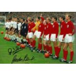 Gordon Banks & Ray Wilson signed 12 x 8 1966 England World Cup team line-up photo. . Good condition