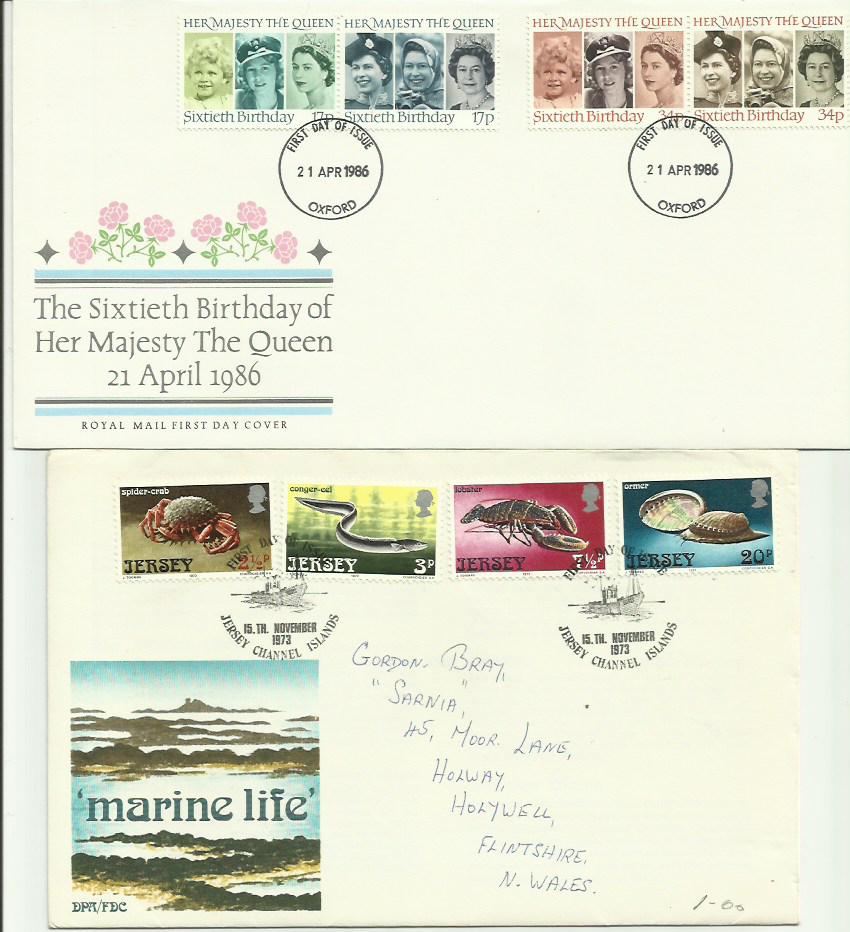 GB FDC collection in half size album. 40+ covers. Real mixture of covers 1970/80s FDC, RAF, Navy. - Image 3 of 6