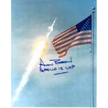 Bean Alan Alan Bean Apollo 12 LMP genuine authentic autograph signed photo A 20cm x 25cm photo