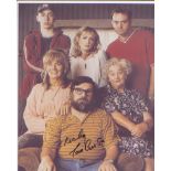 The Royle Family - Ricky Tomlinson. 10x8 signed picture of Ricky Tomlinson in character as ‘Jim