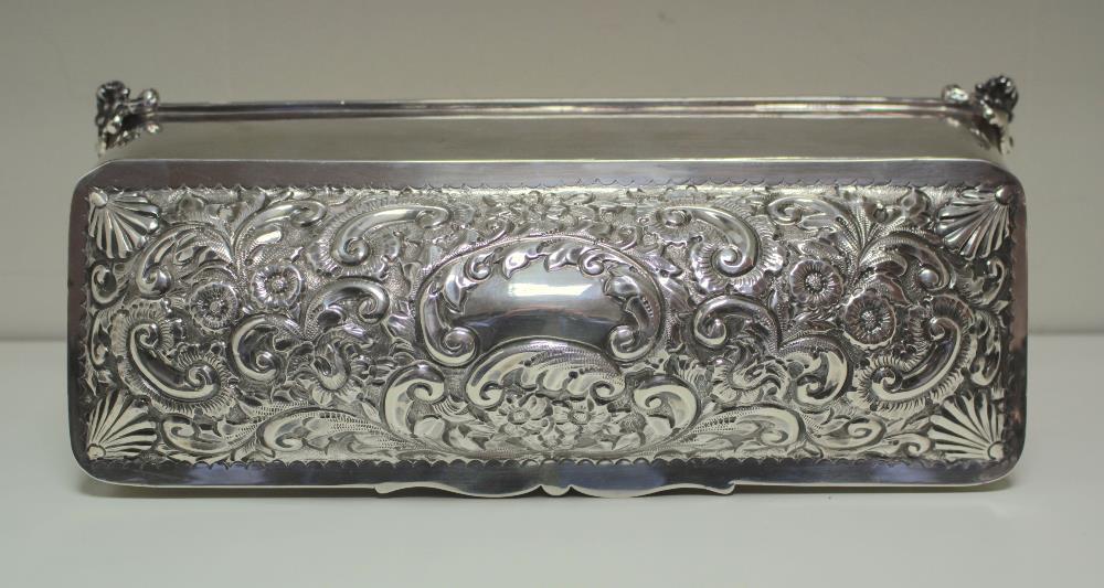 An Edwardian silver dressing table or glovebox, by T H Hazlewood & Co, Birmingham 1907, the plain - Image 5 of 6