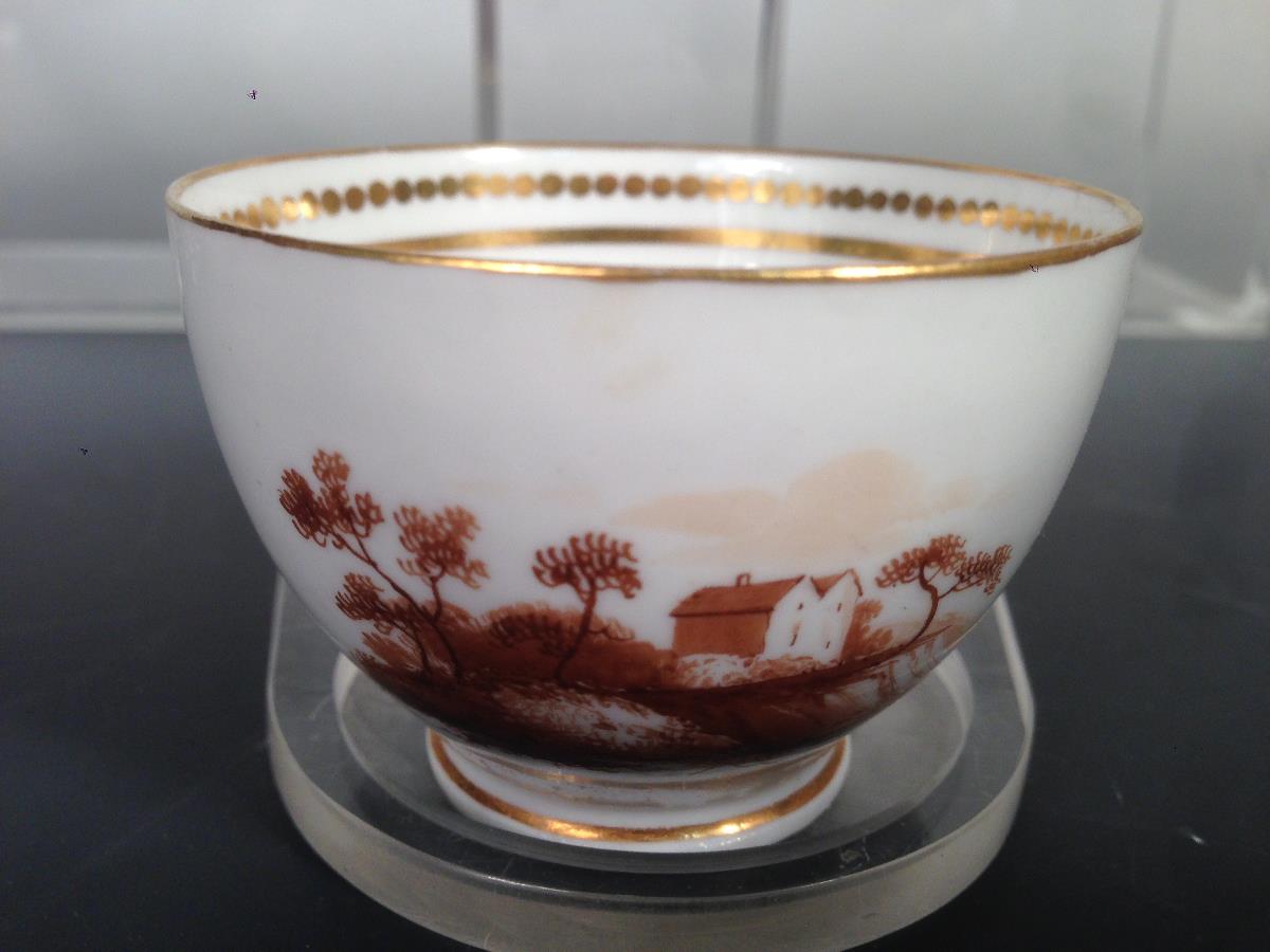 Attributed to Chamberlain's Worcester, a miniature trio of tea cup, coffee can and saucer, each - Image 3 of 4