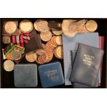 Coinage of GB, 1980 and 1977, together with various modern crowns, some silver coinage, a 1939-
