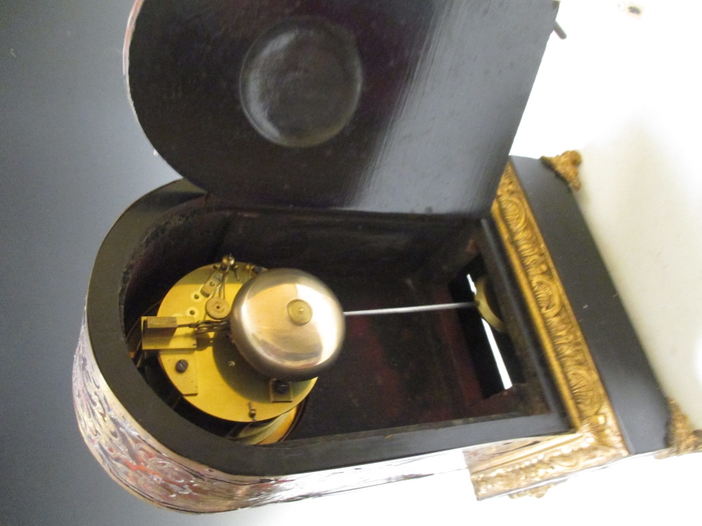 A late 19th century Boule inlaid mantle clock with eight day movement - Image 3 of 3