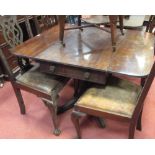 A Regency mahogany Pembroke table on a pedestal base, 71 (h) x 109 (w) x 94 (d) (fully extended)