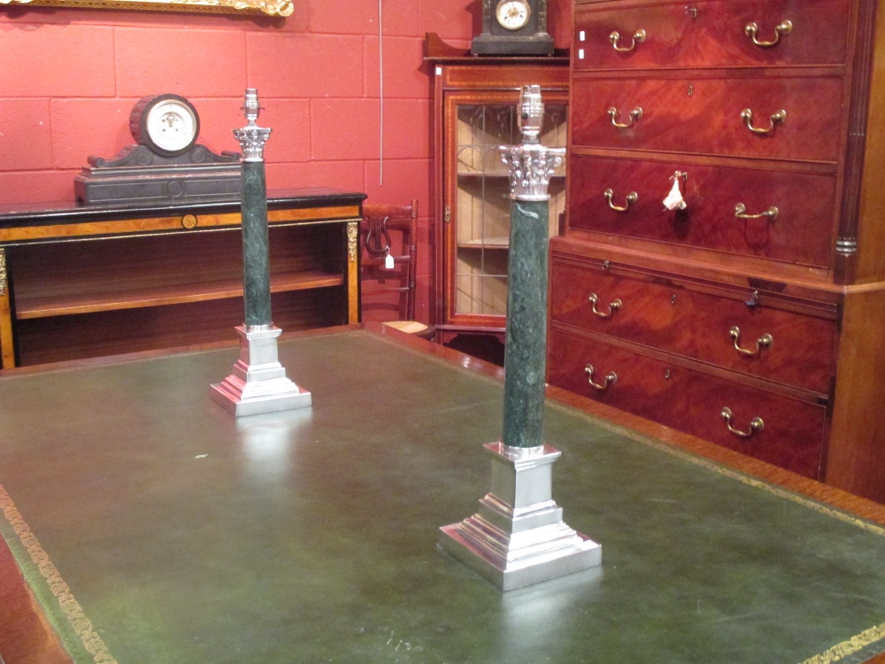 A pair of silverplated & green marble Corinthian column table lamps - Image 2 of 2