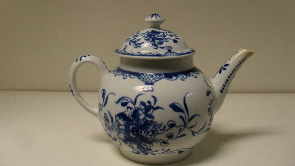 A Bow blue and white tea pot and cover (2)  The rims of both the cover and pot have restoration as - Image 2 of 4