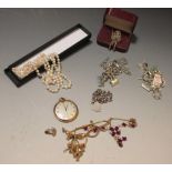 A Tiffany 925 silver chain, bracelet and other dress jewellery