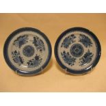 Two Chinese blue and white plates