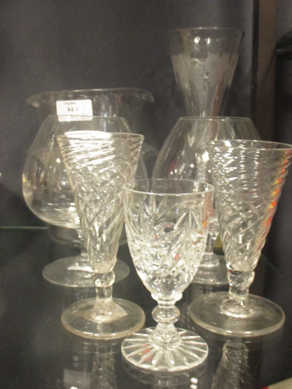 A quantity of rinsers, ales and other glass