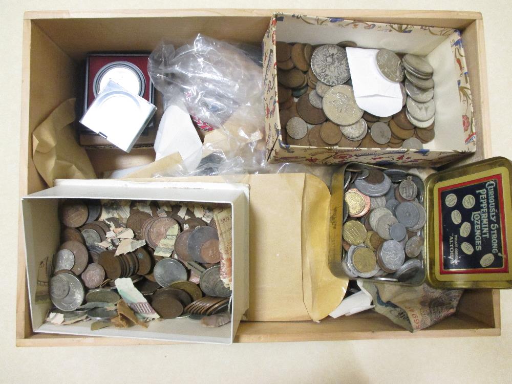 A collection of coins, six silver 1977 crowns, two other silver coins and assorted world coinage and